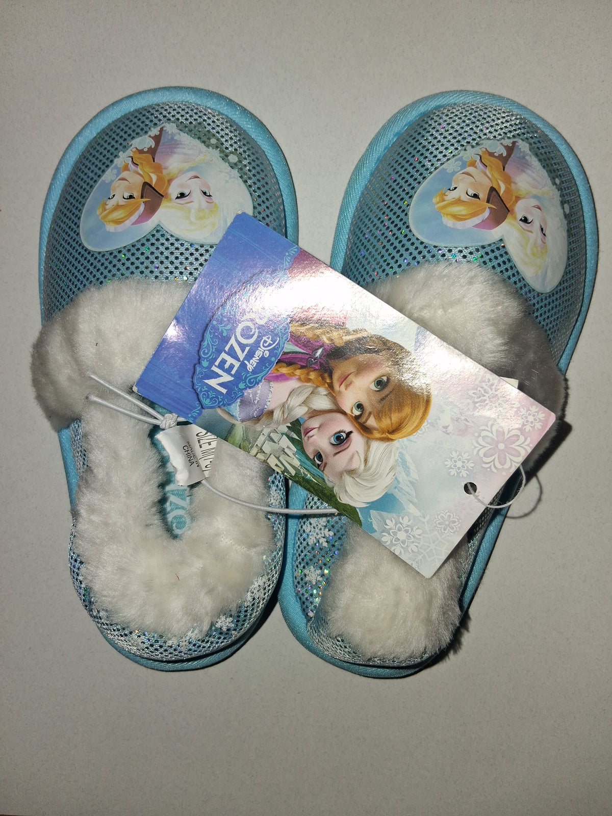 Disney Frozen Slippers SIZE M(7-8)